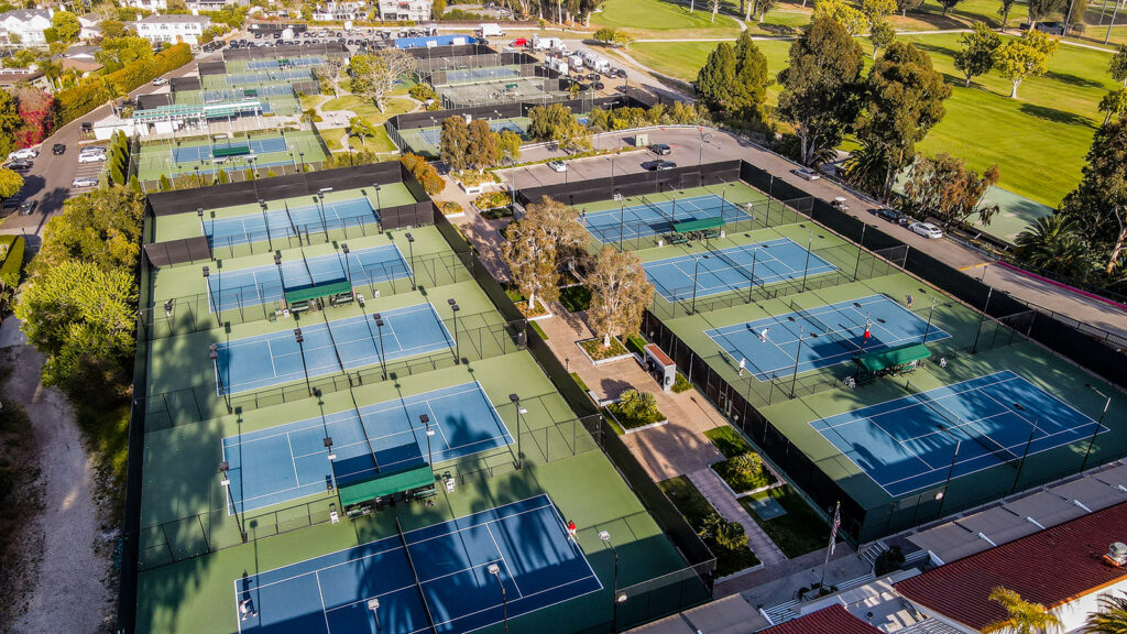 tennis courts in country club
