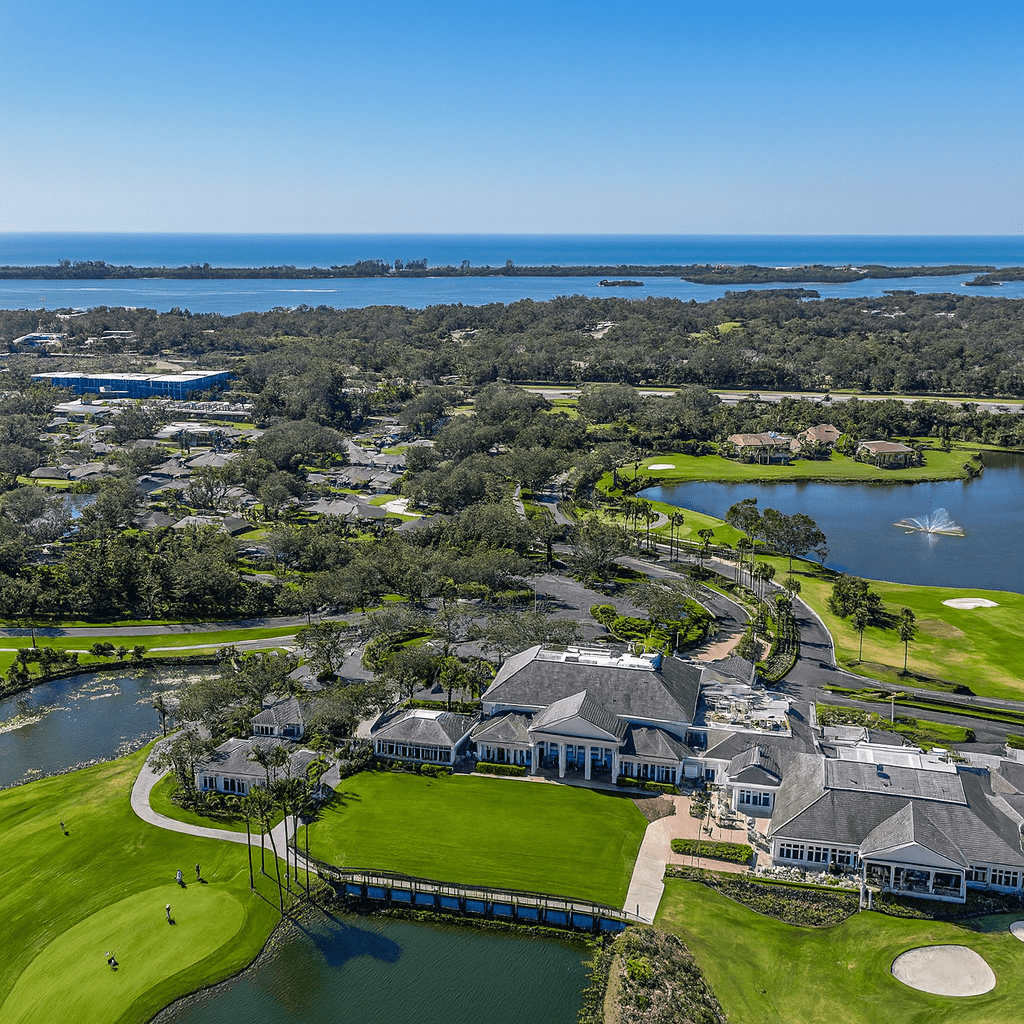 The Oaks Club